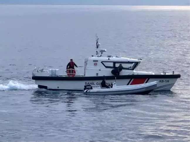 Kuşadası'nda Göçmen Kaçakçısı Yakalandı