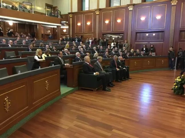 Kosova'nın Dokuzuncu Bağımsızlık Yıldönümü İçin Tören Düzenlendi