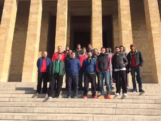 Pınar Karşıyaka'ya Alkış