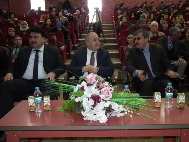12 Mart İstiklal Marşının Kabulü ve Mehmet Akif Ersoy'u Anma Töreni Yapıldı