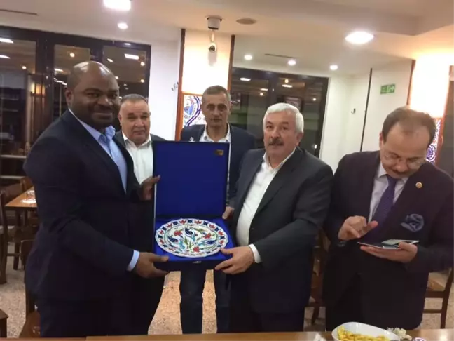 Tanzanya, Çin ile İnşaat İhalelerini İptal Edip Türklere Verdi