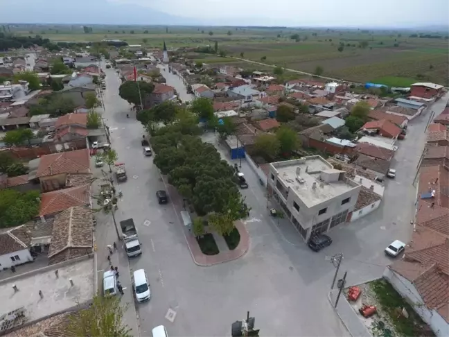 Saruhanlı'ya 102 Bin 283 Metrekarelik Kilit Parke Taşı Döşendi