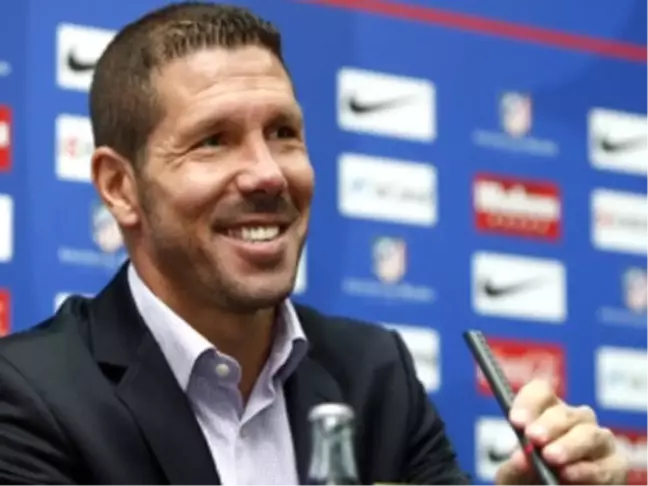 Simeone, Atletico'da Devam Ediyor