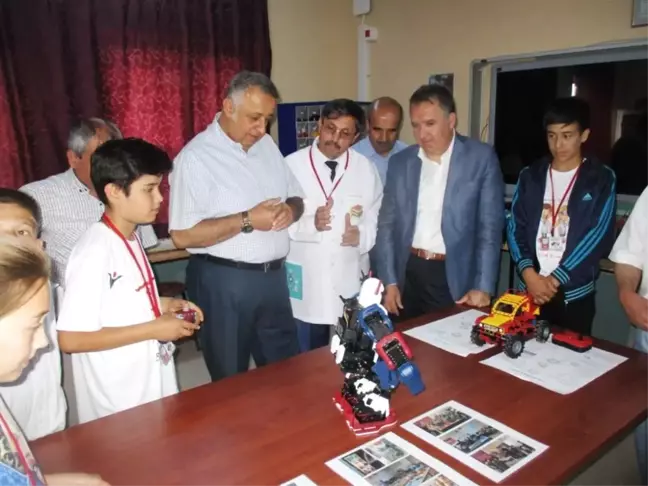 Bademli'de Öğrenciler 5. Kez Tübitak Heyecanı Yaşadı