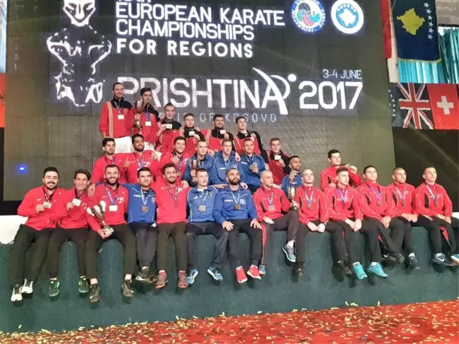 Kosova'da Zirve Türkiye'nin
