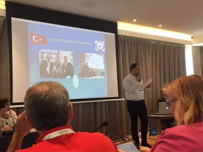 Avrupa'da Ülkemizi Temsil Eden İki Eczacıdan Biri Oldu