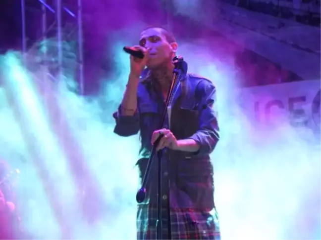 Can Bonomo'dan Coşkulu Konser