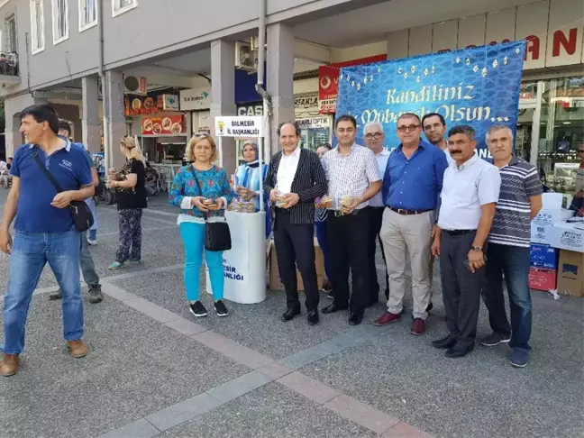 AK Parti'den Kandil Simiti