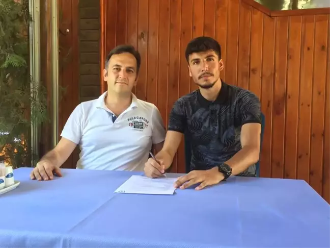 Yeşilyurt Belediyespor, Mustafa Maden'i Renklerine Bağladı