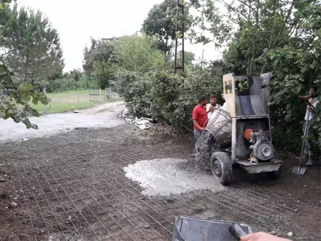 Fatsa'da Beton Yol Çalışması