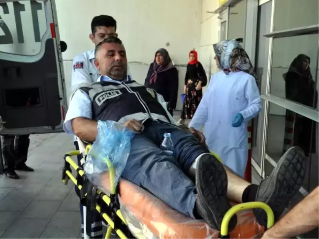 Zabıta- Seyyar Kavgasında Polis ile Zabıta Yaralandı