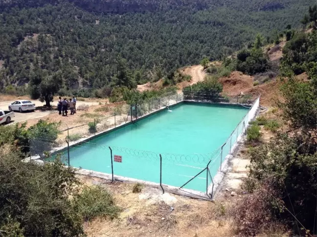 Büyükşehir'in Mut'ta Yenilediği Sulama Havuzu ile 3 Bin Dönüm Arazi Sulanacak