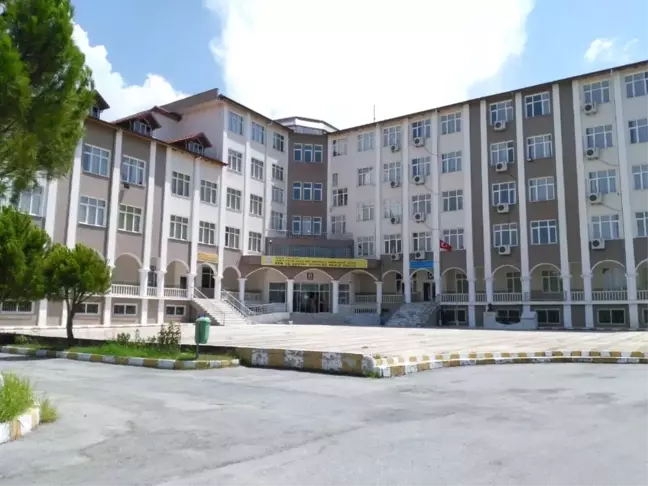 Manisa'da İlk Defa Örgün Eğitim ile Birlikte Hafızlık Eğitimi İmkanı