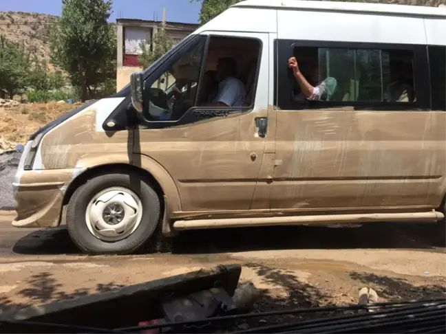 Asfalt Eriten Sıcağa Çamurlu Çözüm