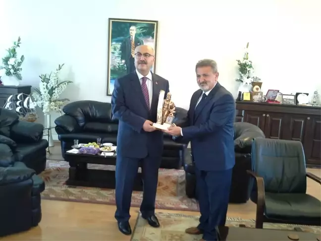 Aydın Valisi Köşger,