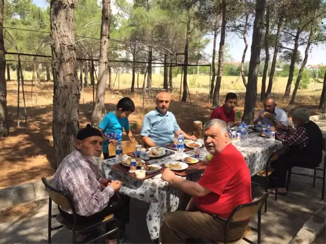 Bor Huzurevi Sakinleri Piknikte Moral Depoladı