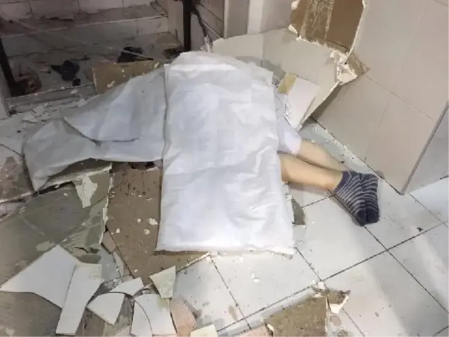 Asansör Boşluğuna Sıkışan Kadın İşçi Feci Şekildi Can Verdi