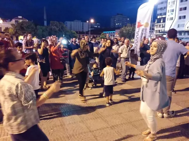 Kahramanmaraş'tan Samsun'da Dondurma Şov