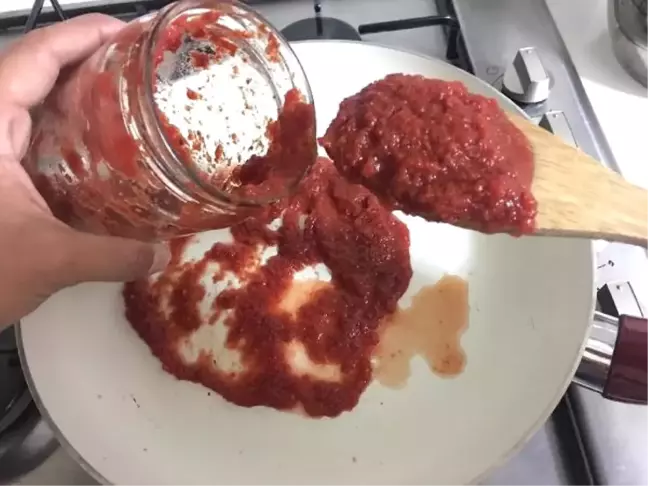 Konserve Gıdalardaki Ölümcül Tehlikeye Dikkat