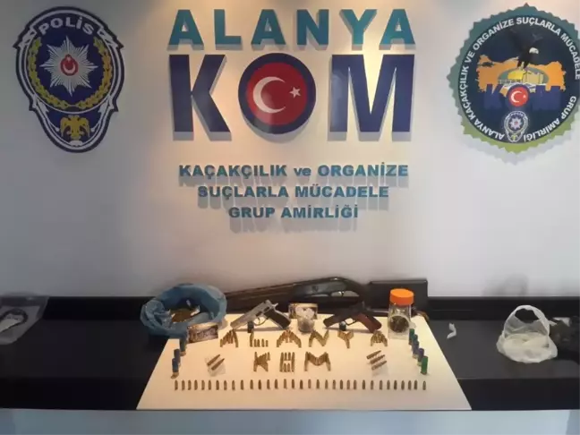 Alanya'da Tefecilere Yönelik Operasyon