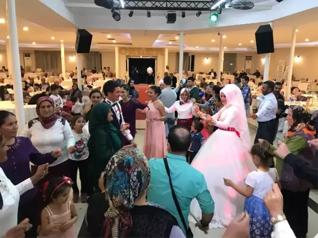 Gazeteci Ertuğrul Gün'ün Mutlu Günü