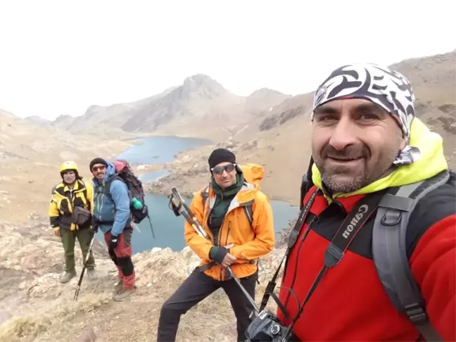 Ünlü Dağcı Tunç Fındık ve Ekibi Hakkari'de Tırmanış Yaptı