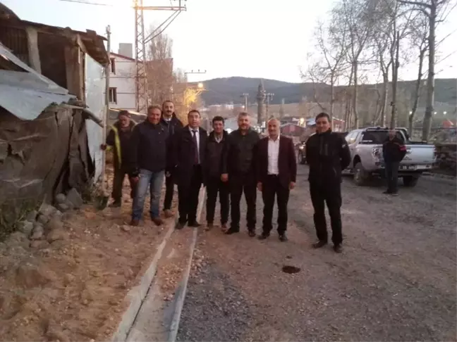 Sarıkamış'ta Sıcak Asfalt Çalışmaları Başladı