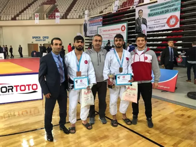 Cengizhan'dan Altın, Ertuğrul'dan Bronz Madalya