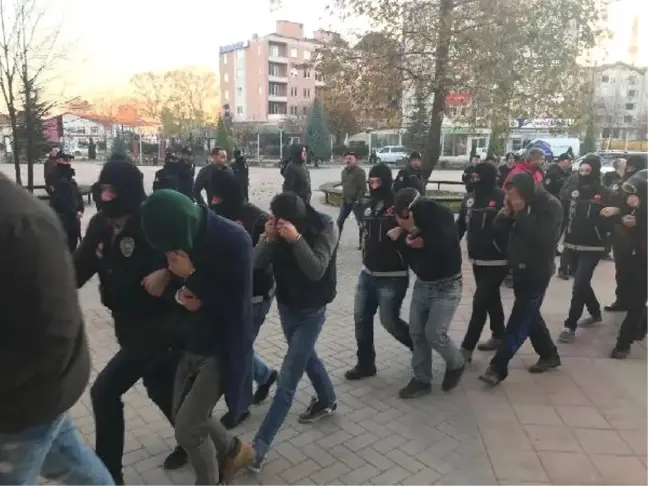 Ordu'daki 29 Uyuşturucu Şüphelisi Adliyeye Çıkarıldı