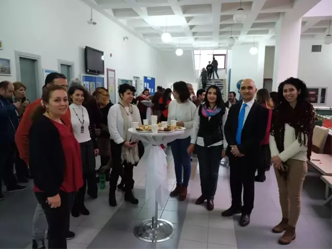 Aü Güzel Sanatlar Fakültesi'nde Yılbaşı Kutlaması