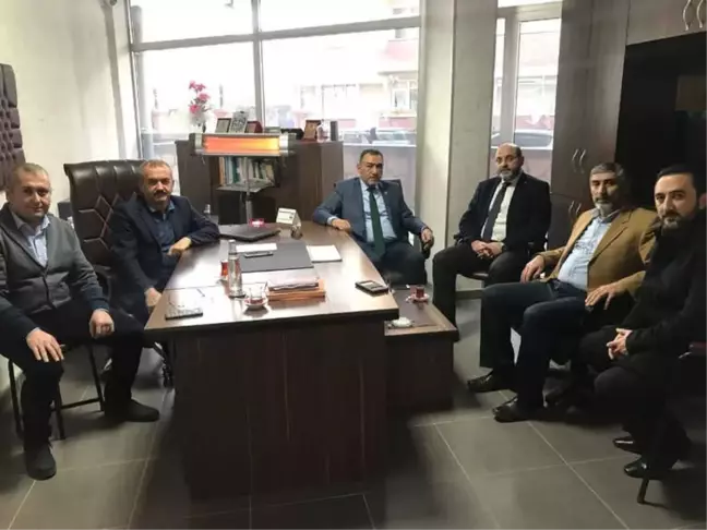 Çetinbaş ve Nazlı'dan Mücahit Köksal'a Taziye Ziyareti