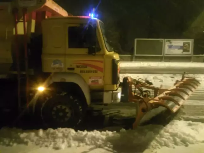 İncesu'da Kar Temizleme ve Yol Açma Çalışmaları Sürüyor