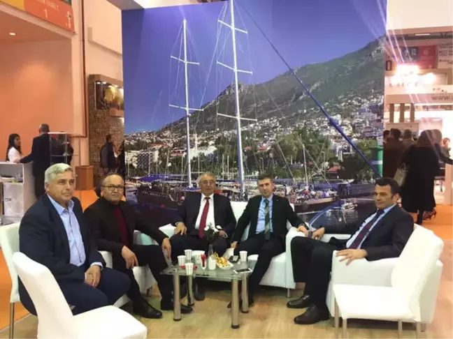 Patara Emitt'e Tanıtıldı