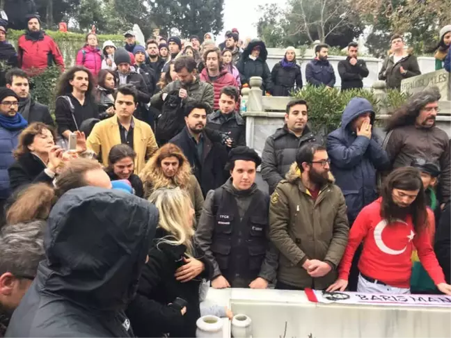 Barış Manço, Ölümünün 19'uncu Yılında Mezarı Başında Anıldı