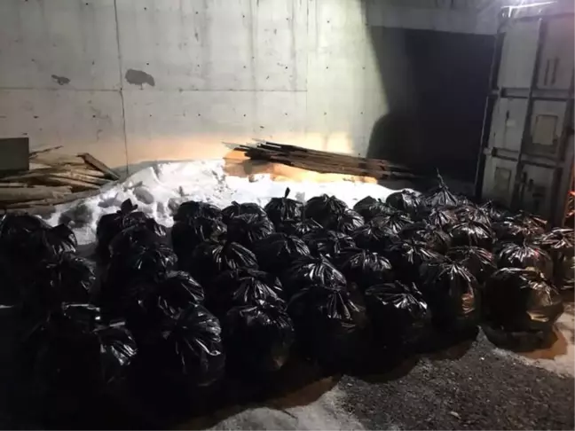 Van'da Kaçak Sigara Operasyonu