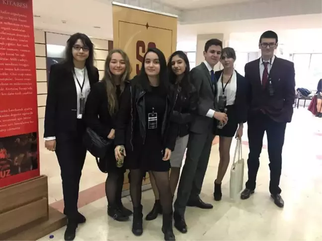 Gkv'liler Birleşmiş Milletler Simülasyonu Konferansında