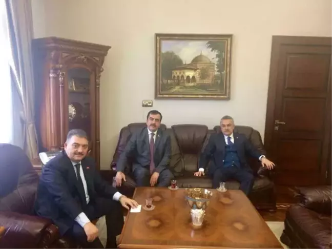 Savaş ve Erdem Aydın'daki Sağlık Yatırımları Hakkında Bilgi Aldı