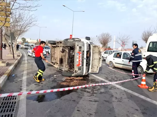 Şanlıurfa'da Minibüs Devrildi: 1 Yaralı