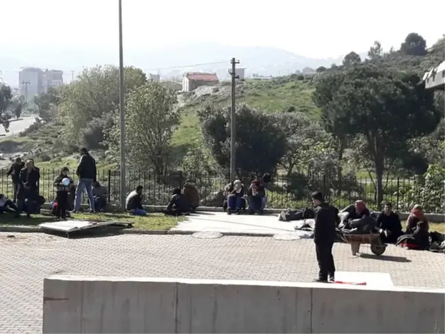 İzmir'de 91 Göçmen ve 3 Şüpheli Yakalandı