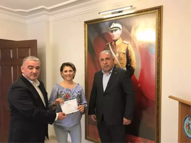 Tsyd, Standın Gelirini Mehmetçik Vakfı'na Teslim Etti