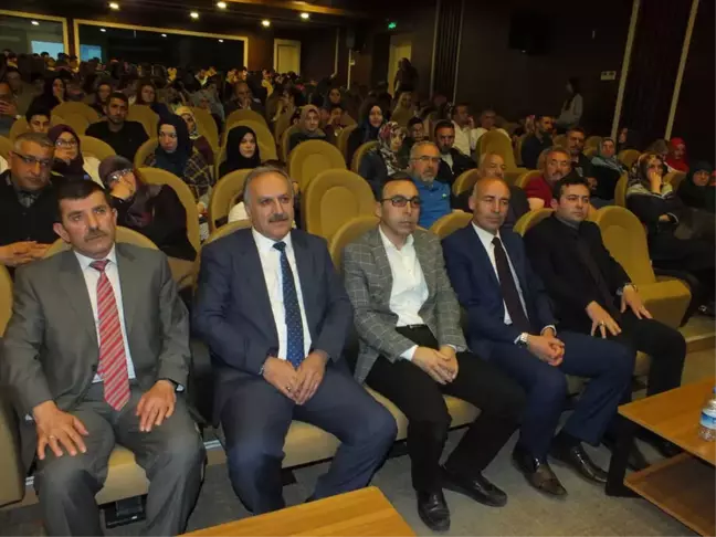 Sivas'ta Öğrenciler Arası Ses Yarışması