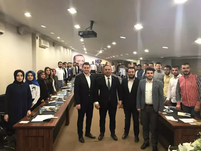 Bayrak Hız Kesmedi 'Teşkilatlar Kalelerimiz'