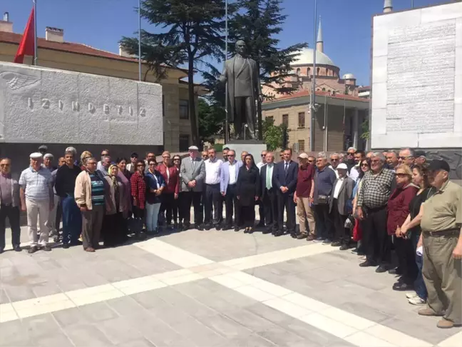 İsrail'in Gazze'de Yaptığı Katliama Tepkiler