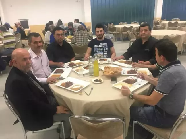 Almanya'daki Karabüklüler İftarda Buluştu