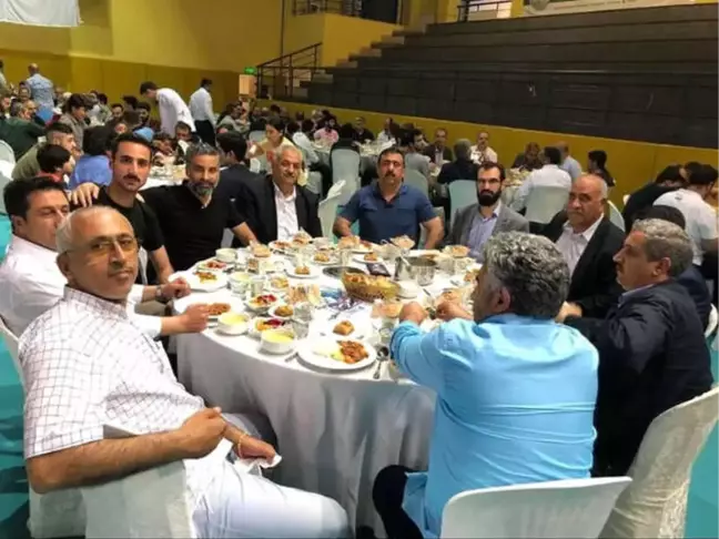 Gaziosmanpaşa'daki Malatyalılar İftar Yemeğinde Buluştu