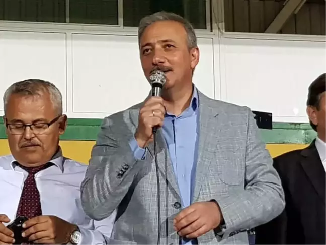AK Parti'den 4 Bin Kişilik İftar Yemeği