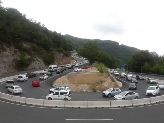 Muğla'da Trafik Durma Noktasına Geldi
