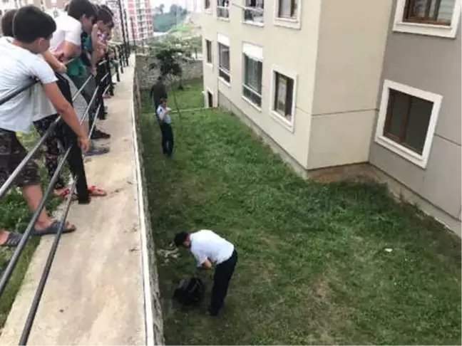 11'inci Kattan Düşen 2 Yaşındaki Ömer Asaf Ağır Yaralandı (2)