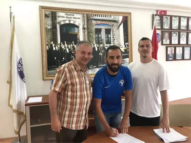 Sarıyer, Hüseyin Bak'la 1 Yıllık Sözleşme İmzaladı