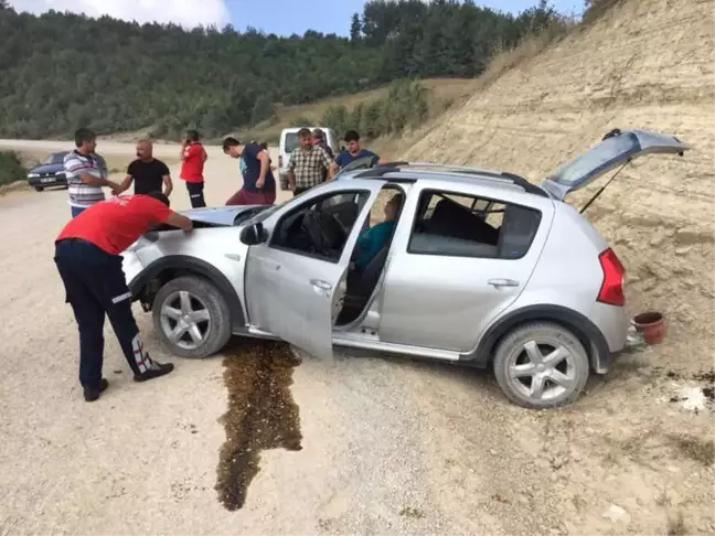 Adana'da Trafik Kazası: 2 Yaralı